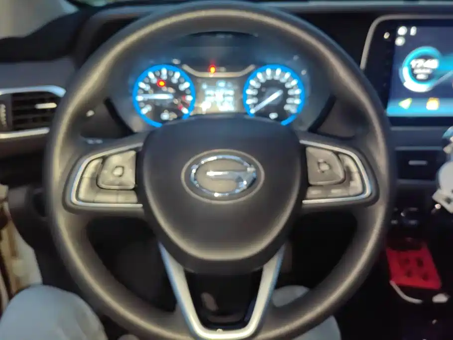 GAC Motor Trumpchi GS4 — фото 15