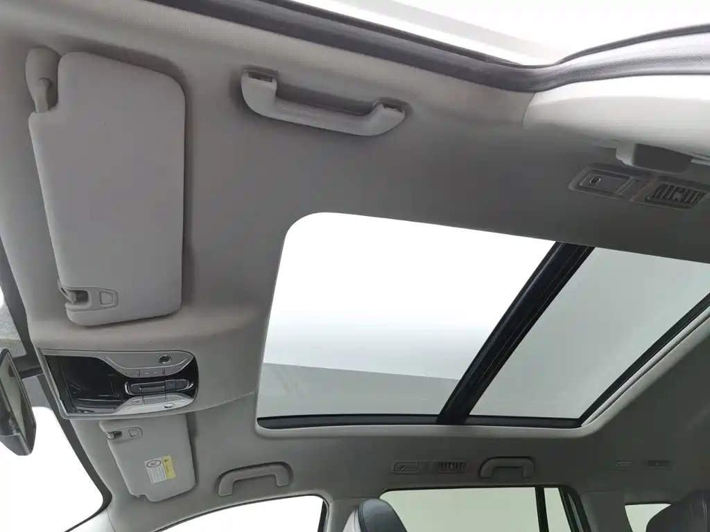 GAC Motor Trumpchi GS8 — фото 14