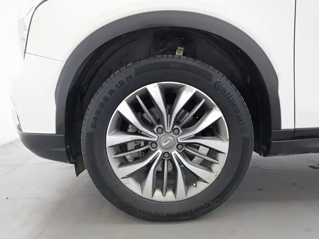 GAC Motor Trumpchi GS8 — фото 17