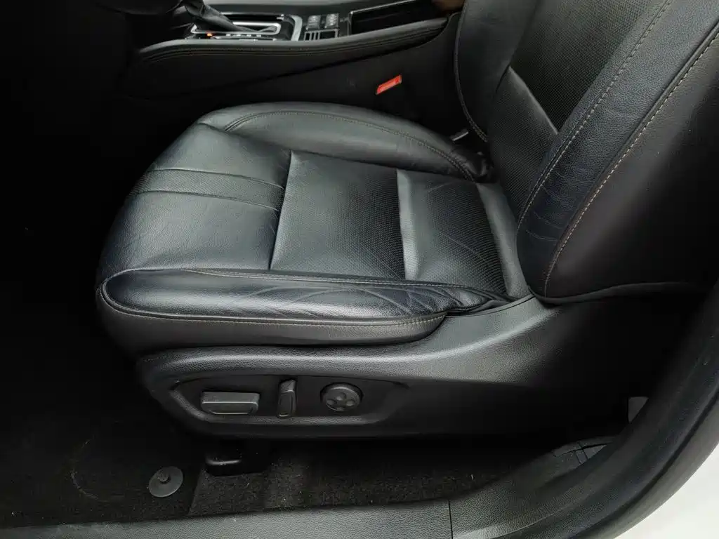 GAC Motor Trumpchi GS8 — фото 20