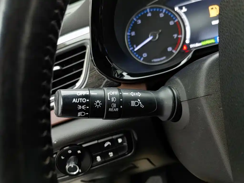 GAC Motor Trumpchi GS8 — фото 21