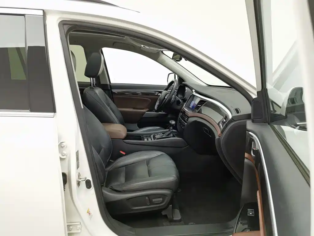 GAC Motor Trumpchi GS8 — фото 23