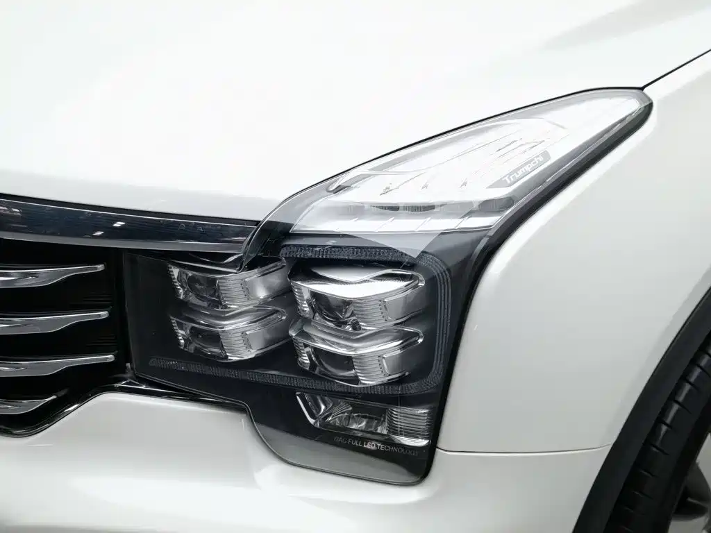 GAC Motor Trumpchi GS8 — фото 7