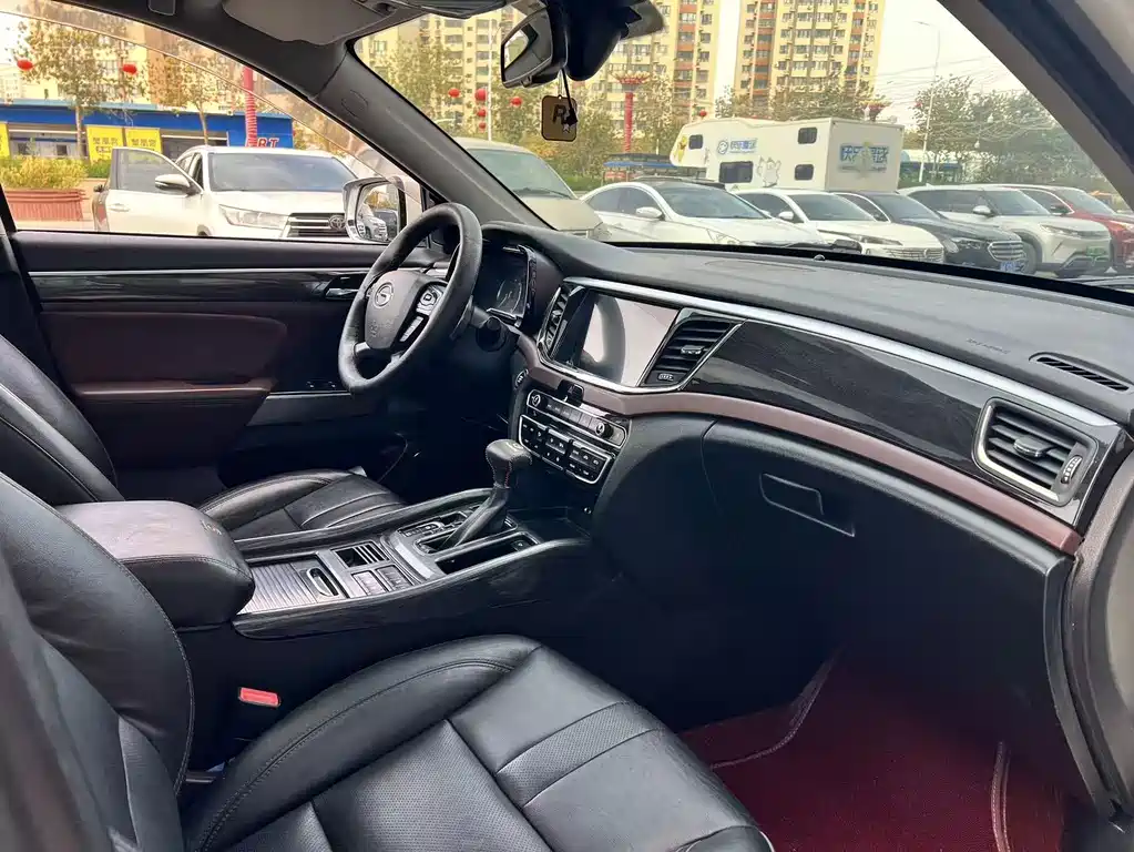 GAC Motor Trumpchi GS8 — фото 14