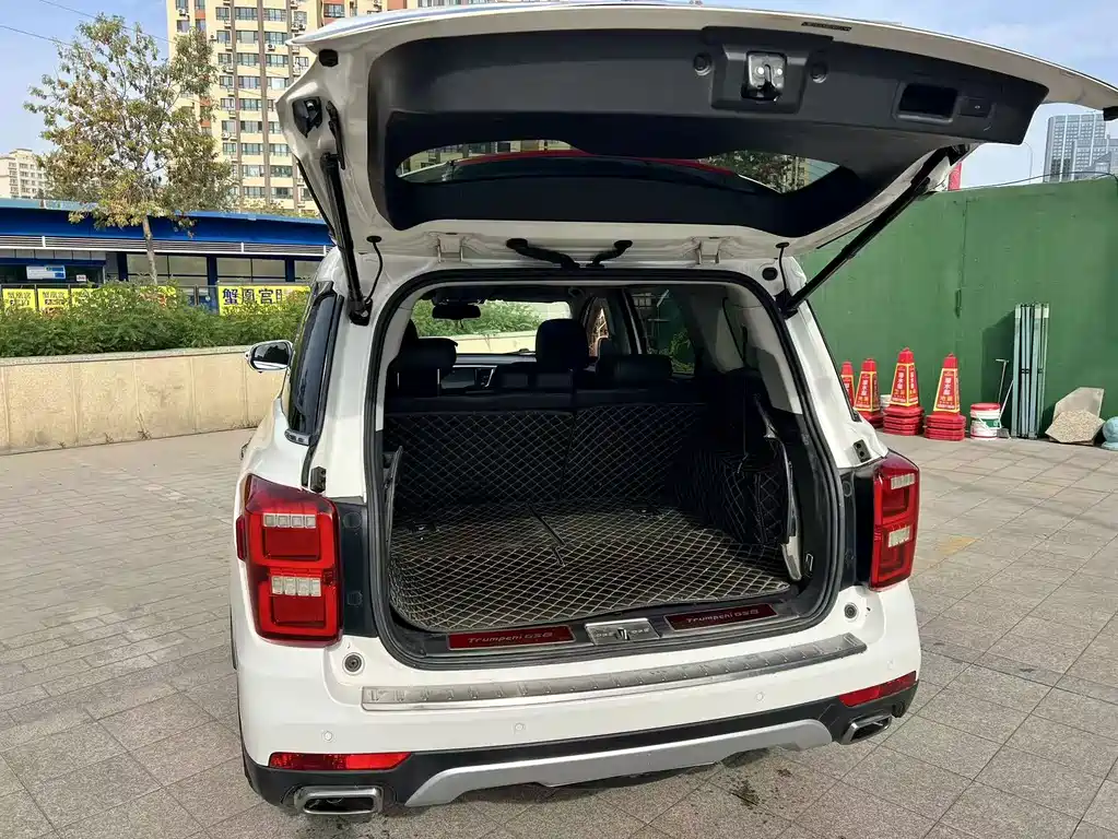 GAC Motor Trumpchi GS8 — фото 17
