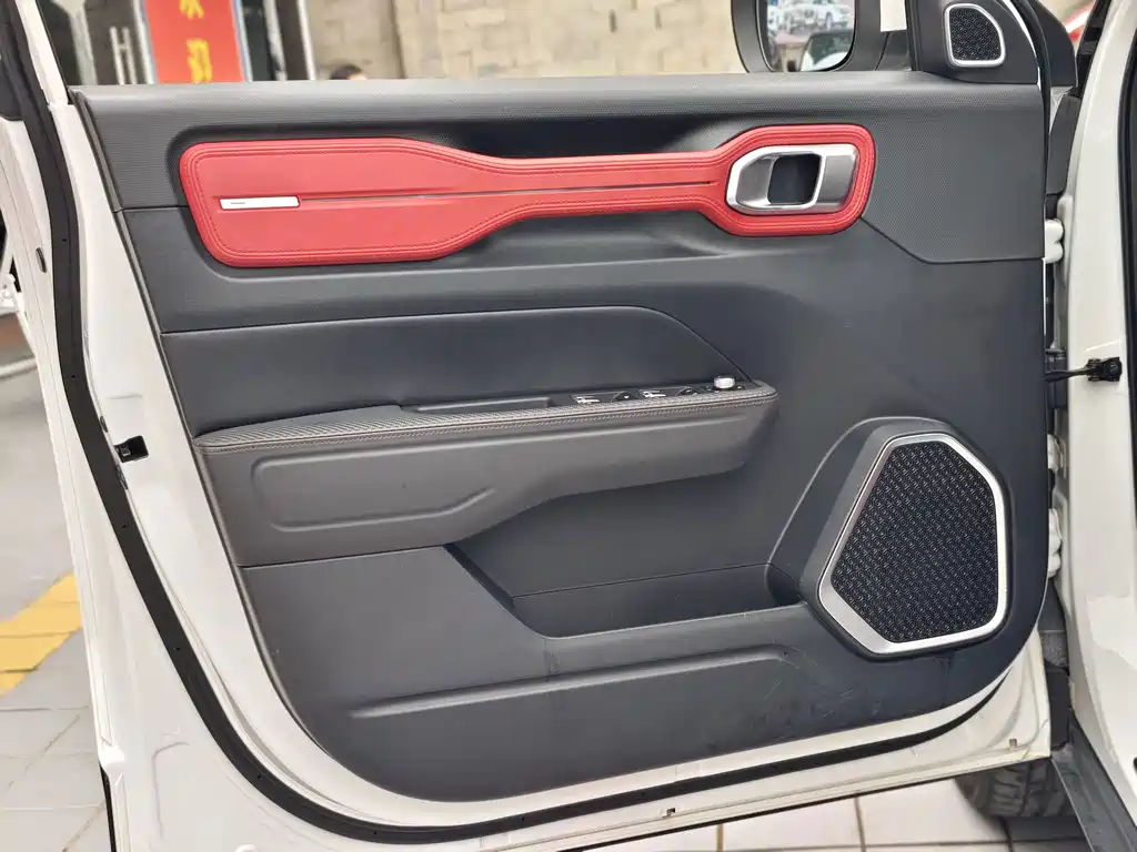 Geely Icon — фото 13