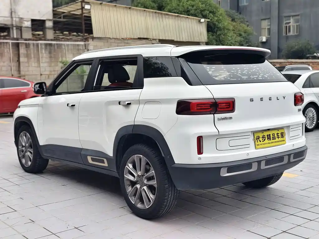 Geely Icon — фото 20