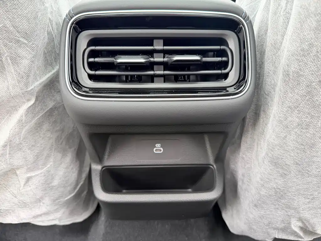 Geely Xingrui — фото 17