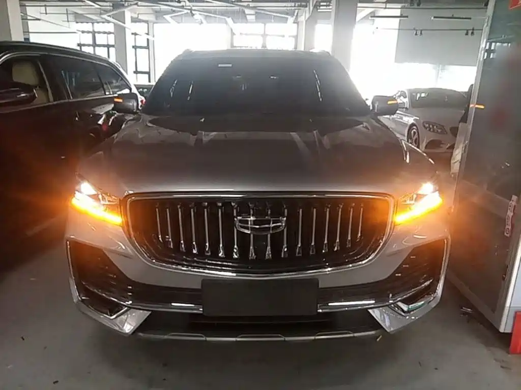 Geely Xingyue L — фото 3