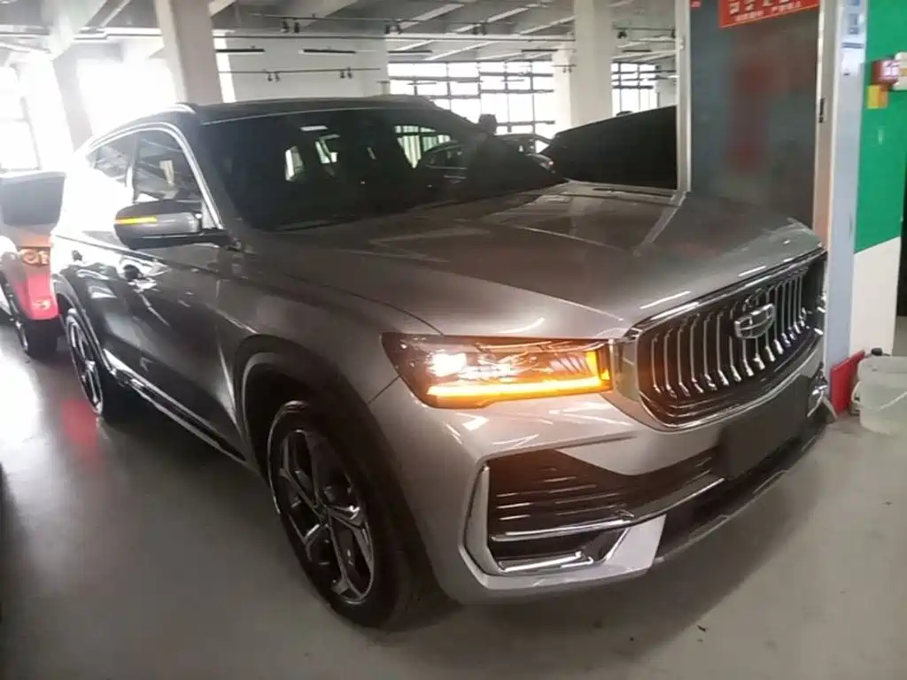 Geely Xingyue L — фото 4