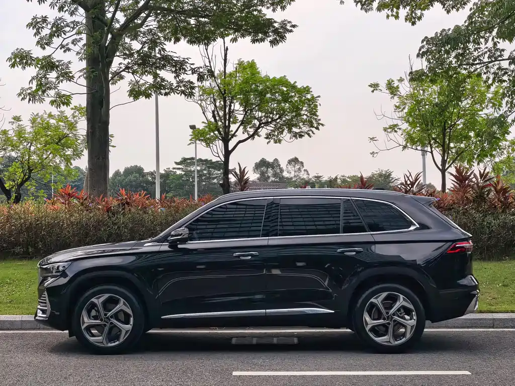 Geely Xingyue L — фото 17