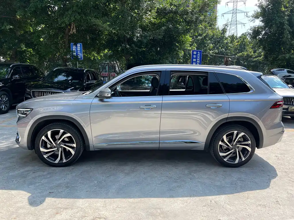 Geely Xingyue L — фото 6