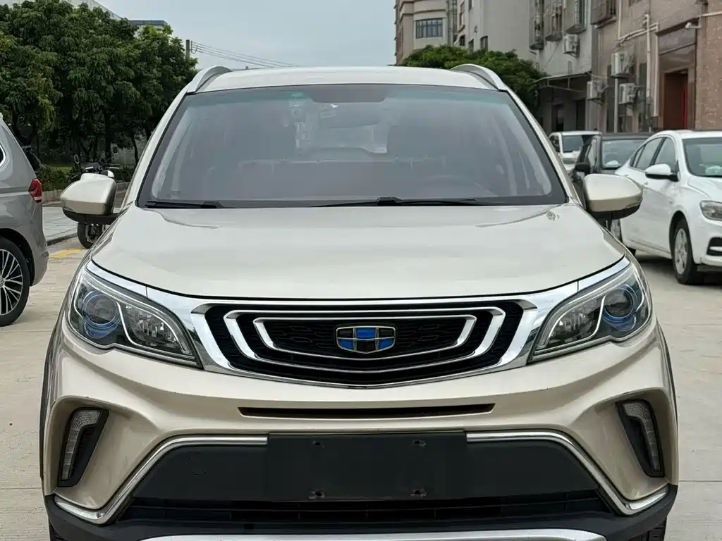 Geely Vision X3 — фото 3