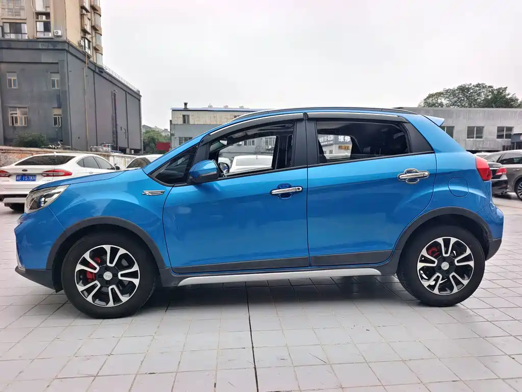 Geely Vision X3 — фото 4