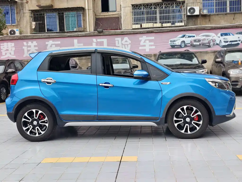 Geely Vision X3 — фото 5