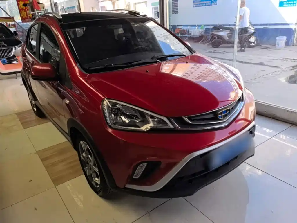 Geely Vision X1 — фото 4