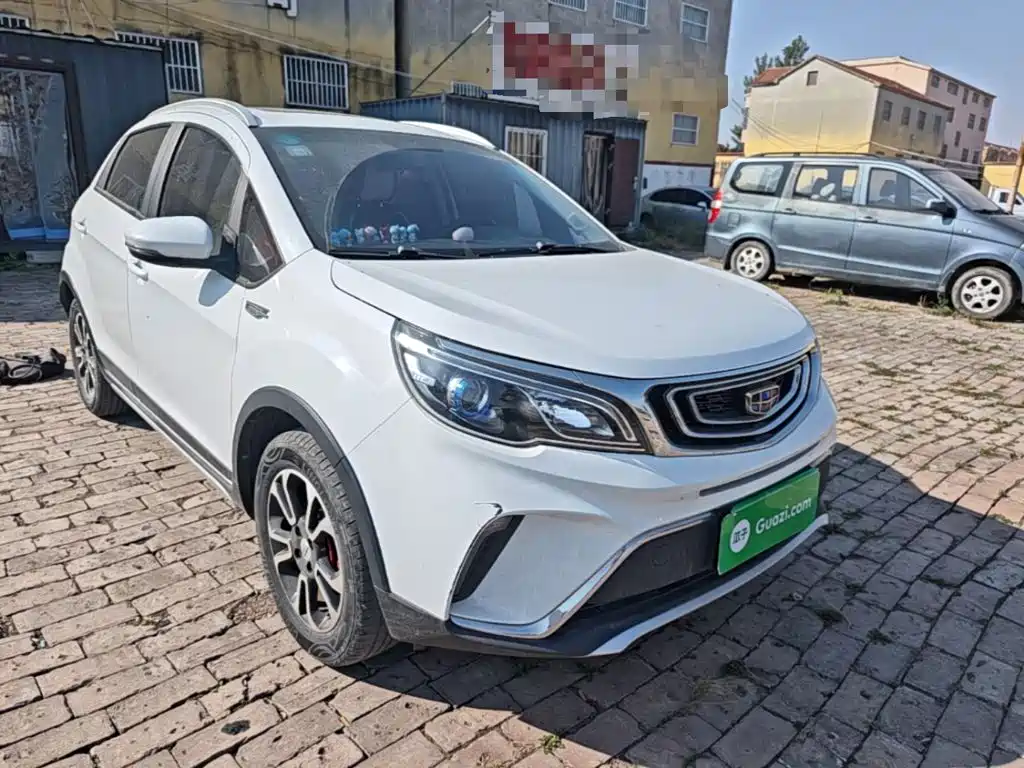 Geely Vision X3 — фото 4