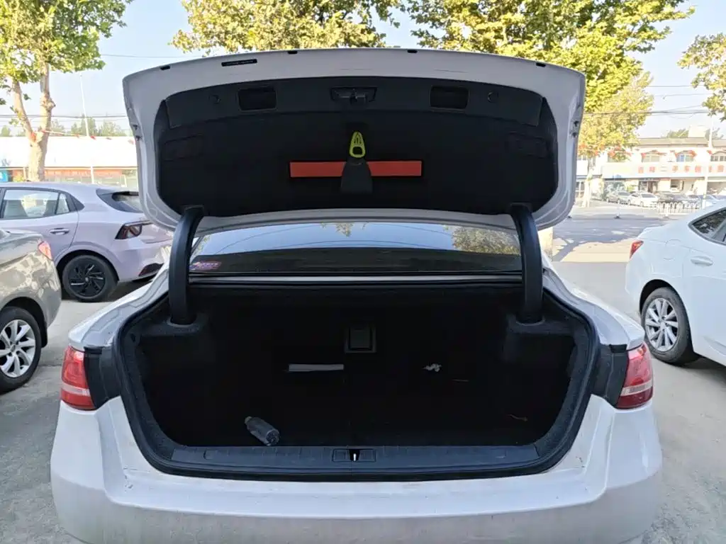 Geely Borui — фото 19