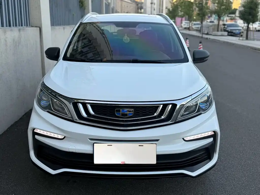 Geely Vision X3 — фото 2