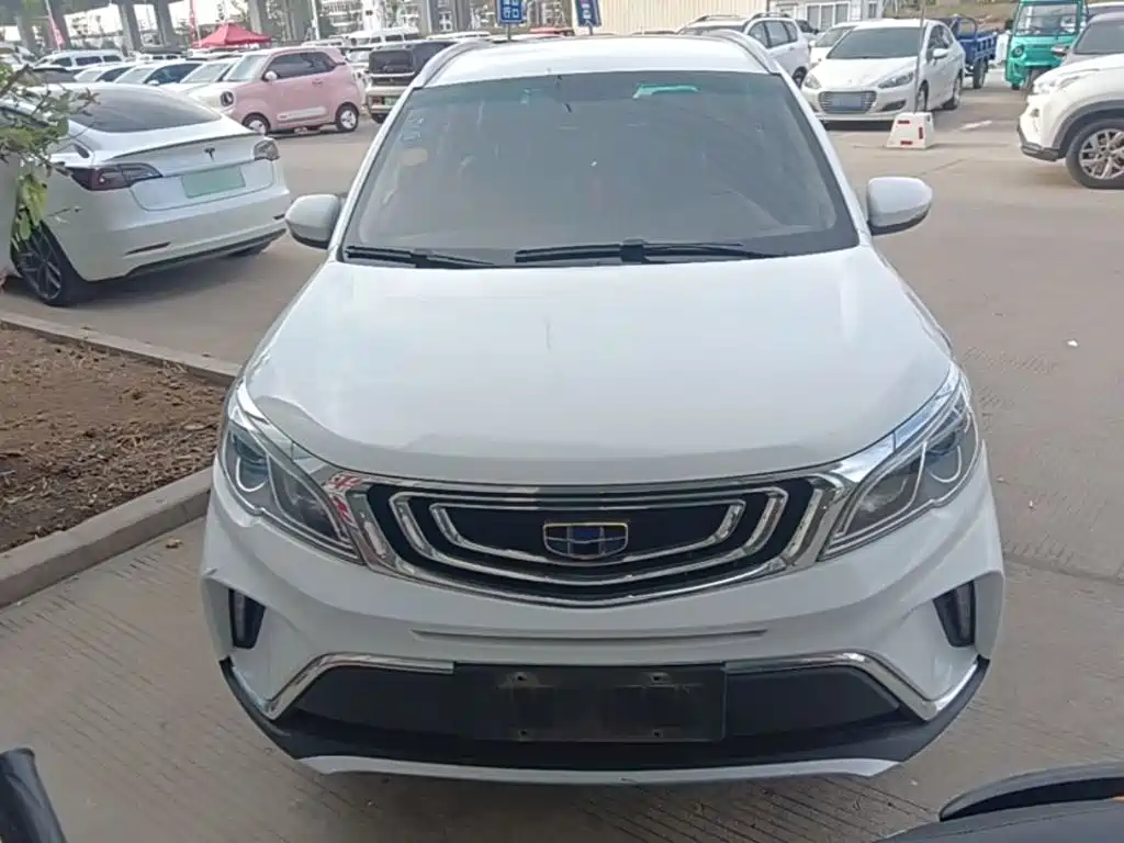 Geely Vision X3 — фото 3