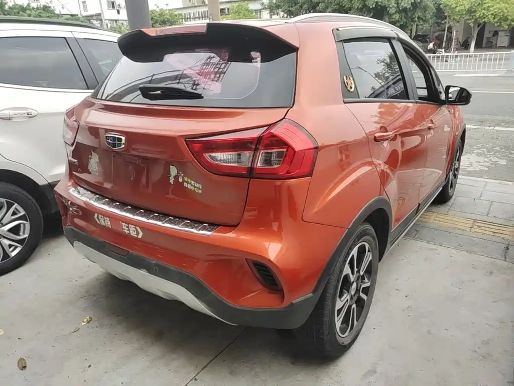 Geely Vision X3 — фото 7