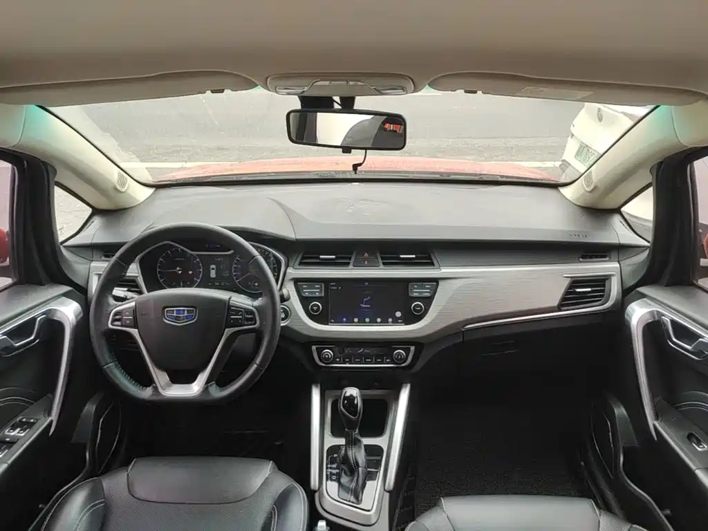 Geely Vision X3 — фото 10