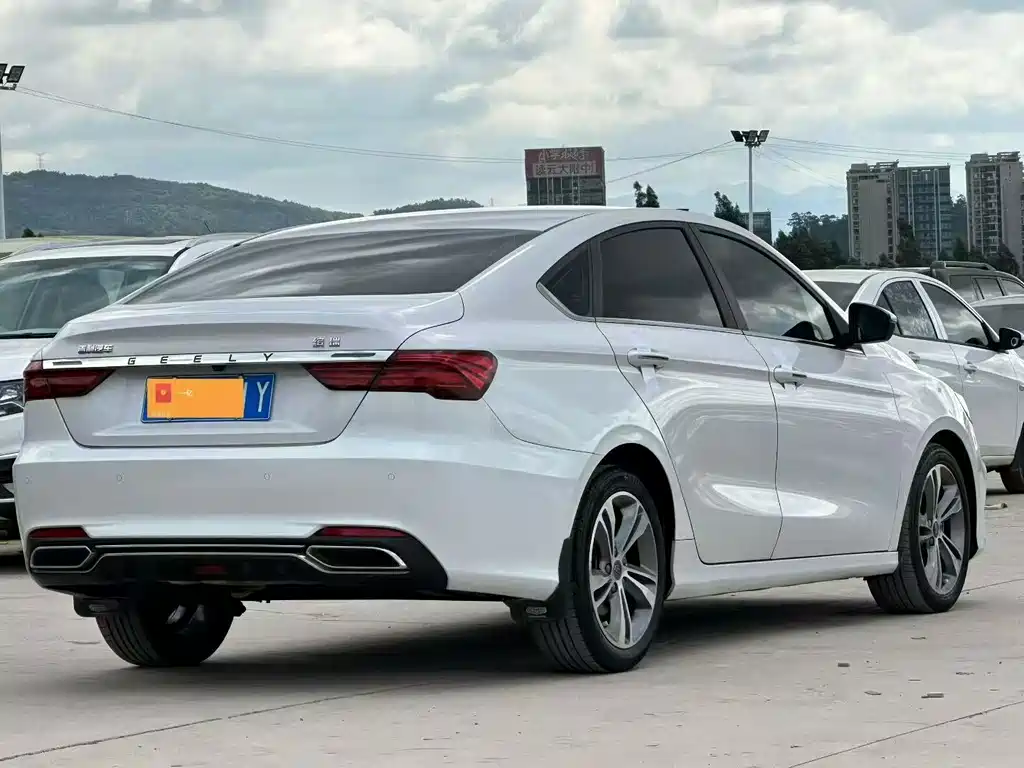 Geely Binrui — фото 3