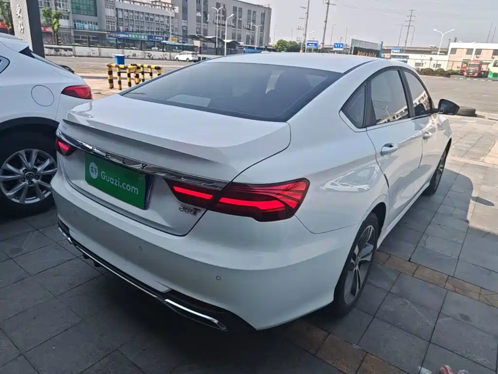 Geely Binrui — фото 7