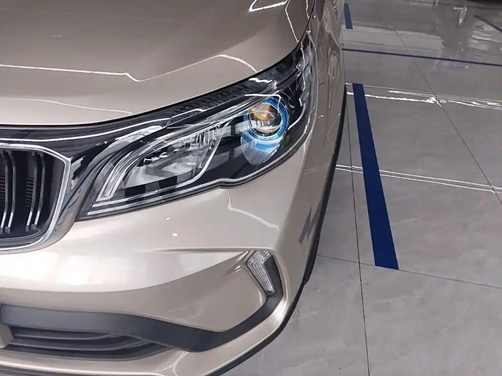 Geely Vision X3 — фото 24