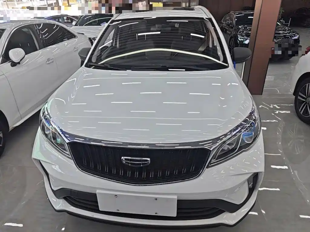 Geely Vision X3 — фото 3