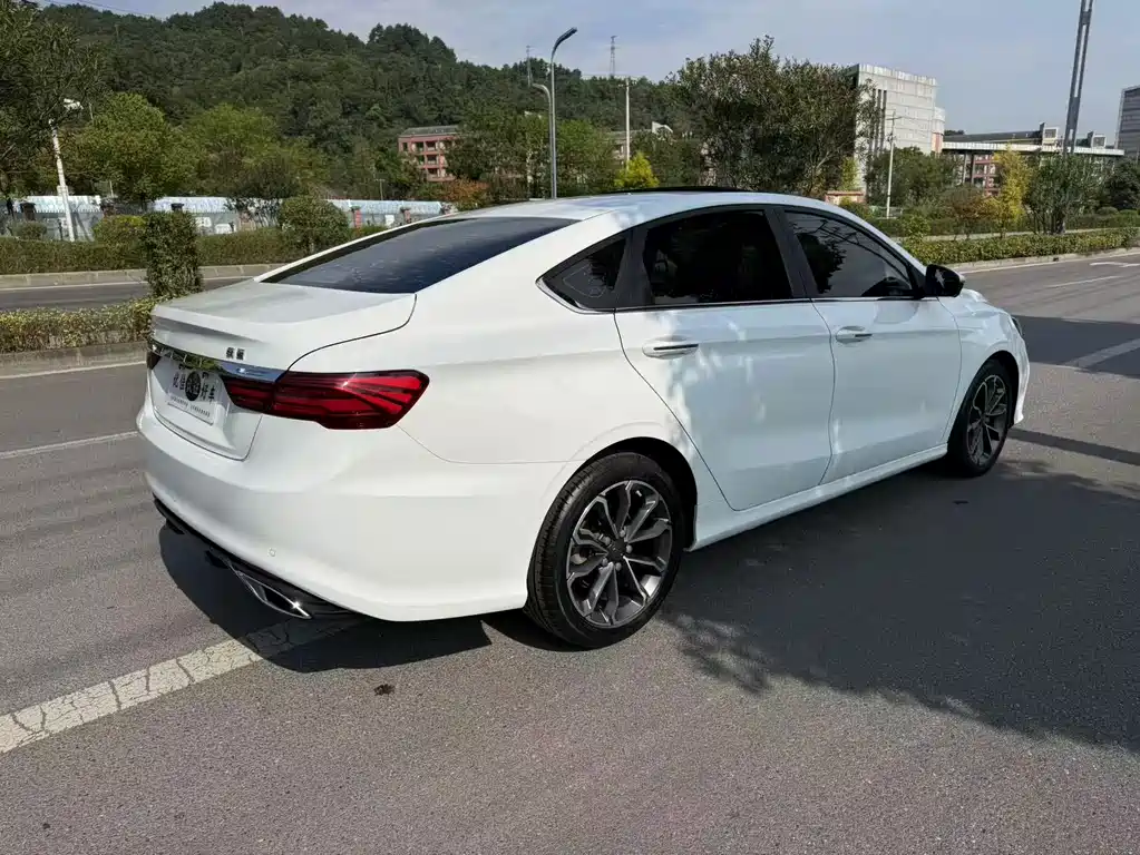 Geely Binrui — фото 12