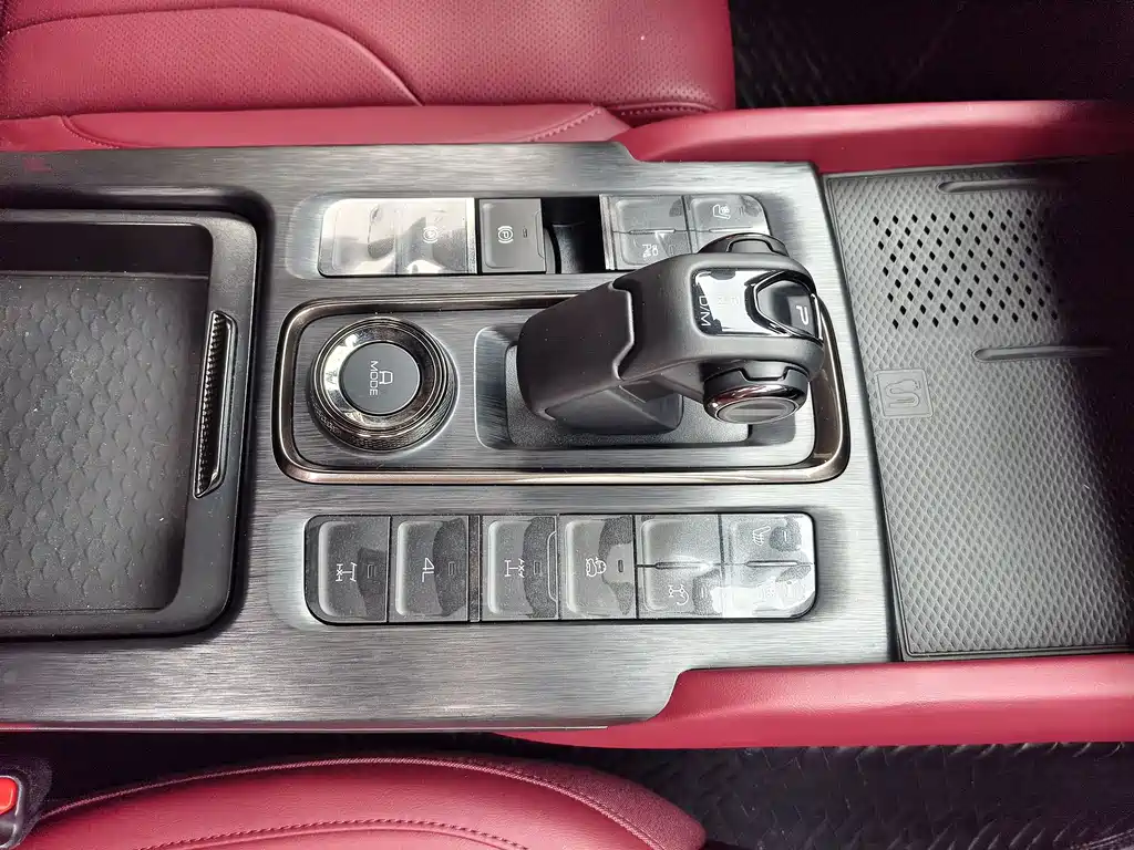 Haval H9 — фото 14