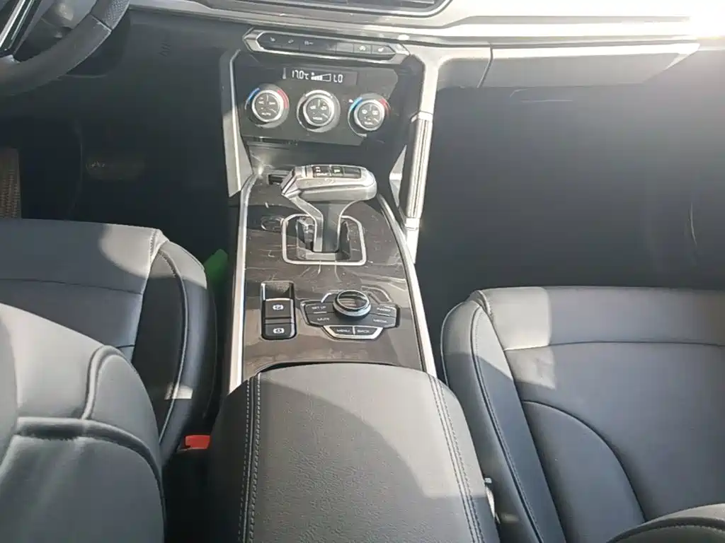 Haval H6 — фото 14