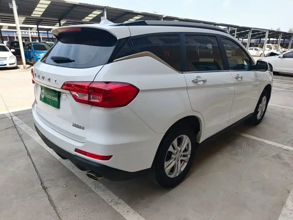 Haval M6 — фото 7