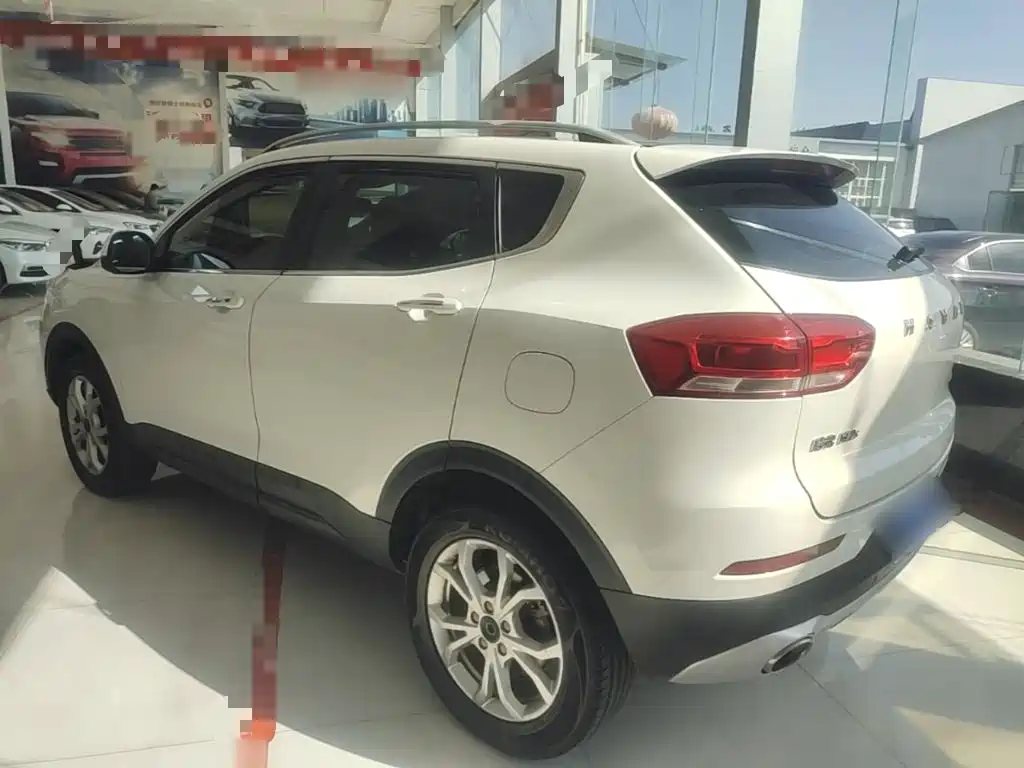 Haval H2s — фото 5