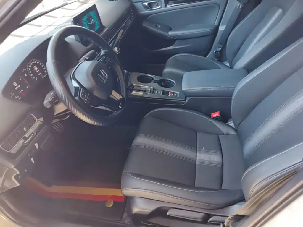 Honda Civic — фото 15