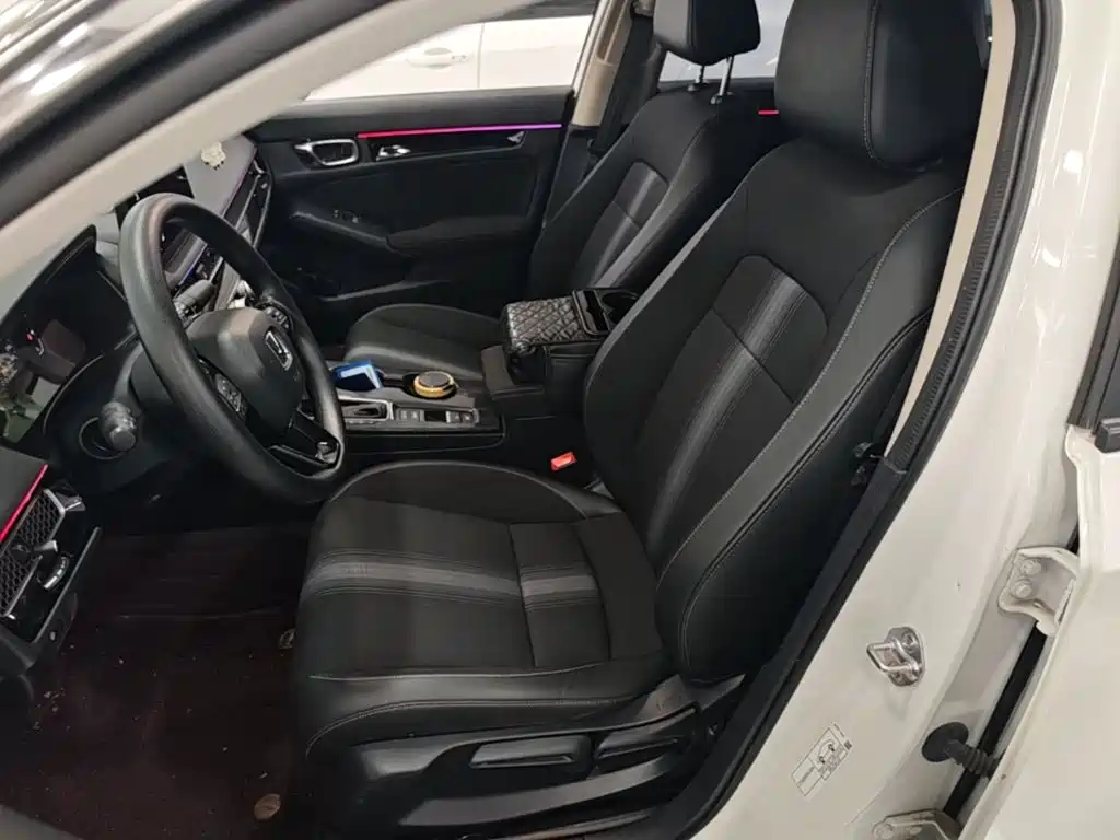 Honda Civic — фото 15