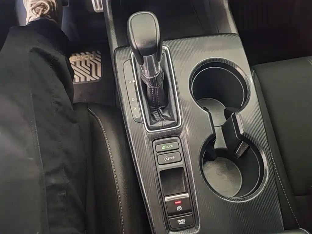 Honda Civic — фото 14