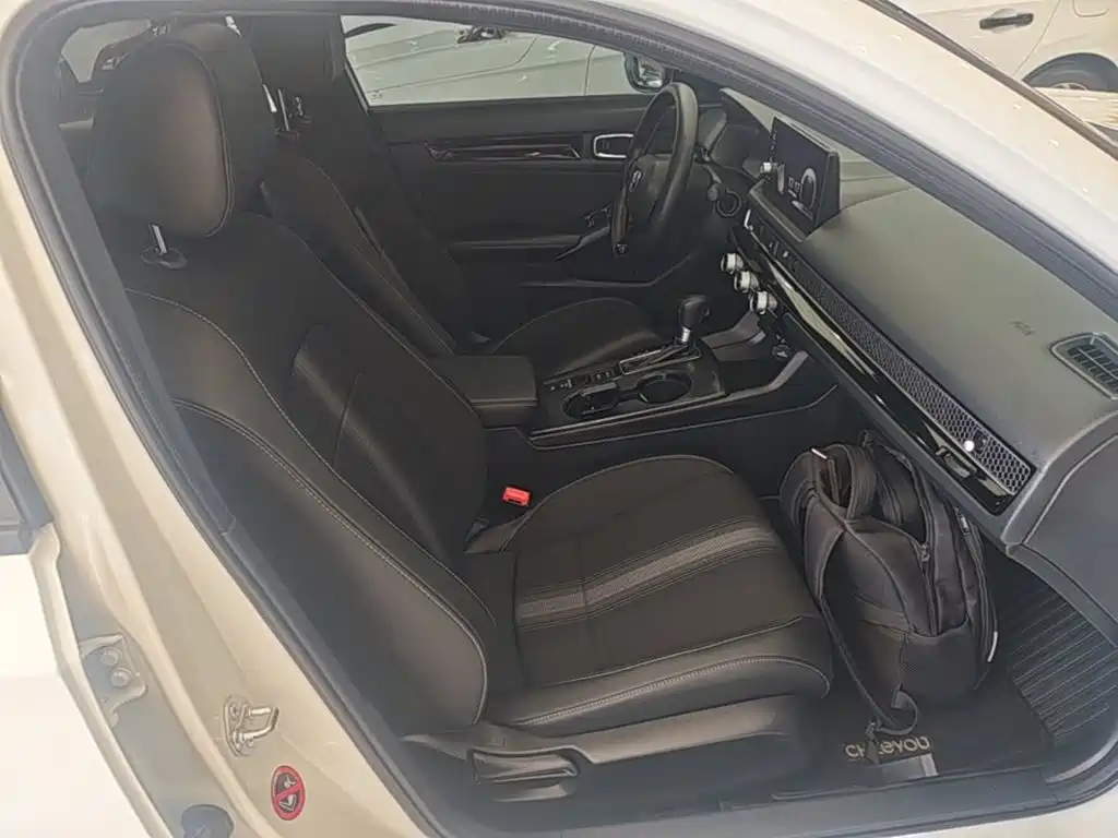 Honda Civic — фото 25
