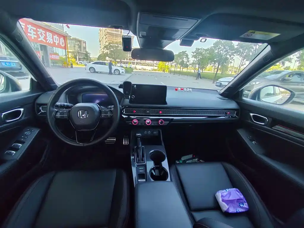 Honda Civic — фото 5