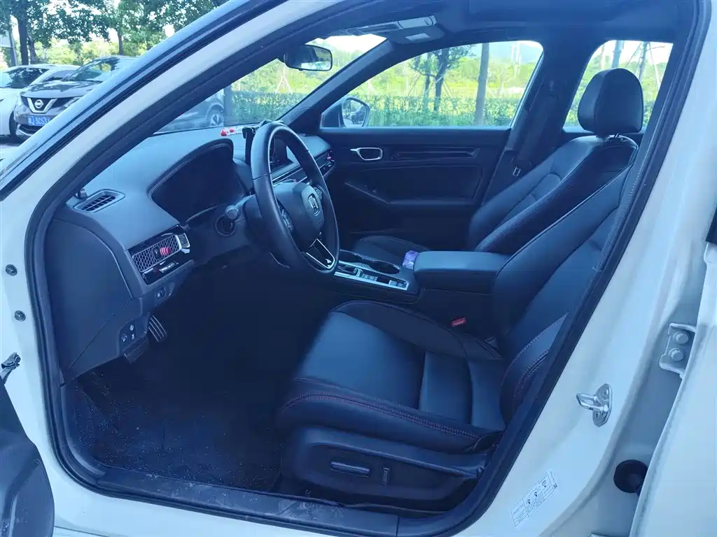 Honda Civic — фото 7