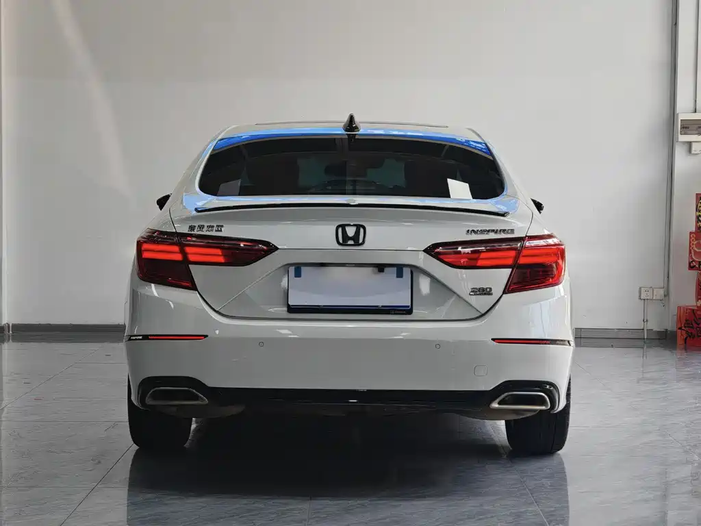 Honda Inspire — фото 4