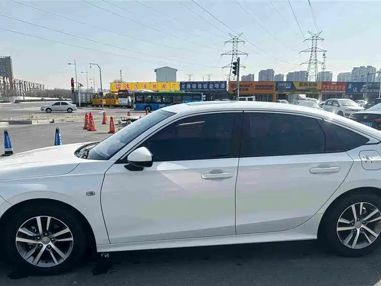 Honda Civic — фото 3