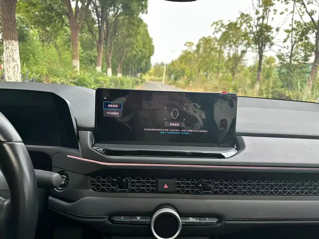 Honda Accord — фото 11