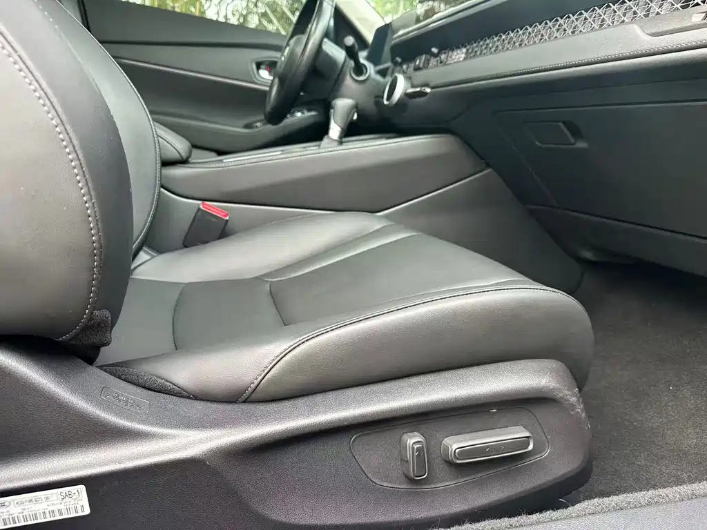 Honda Accord — фото 14