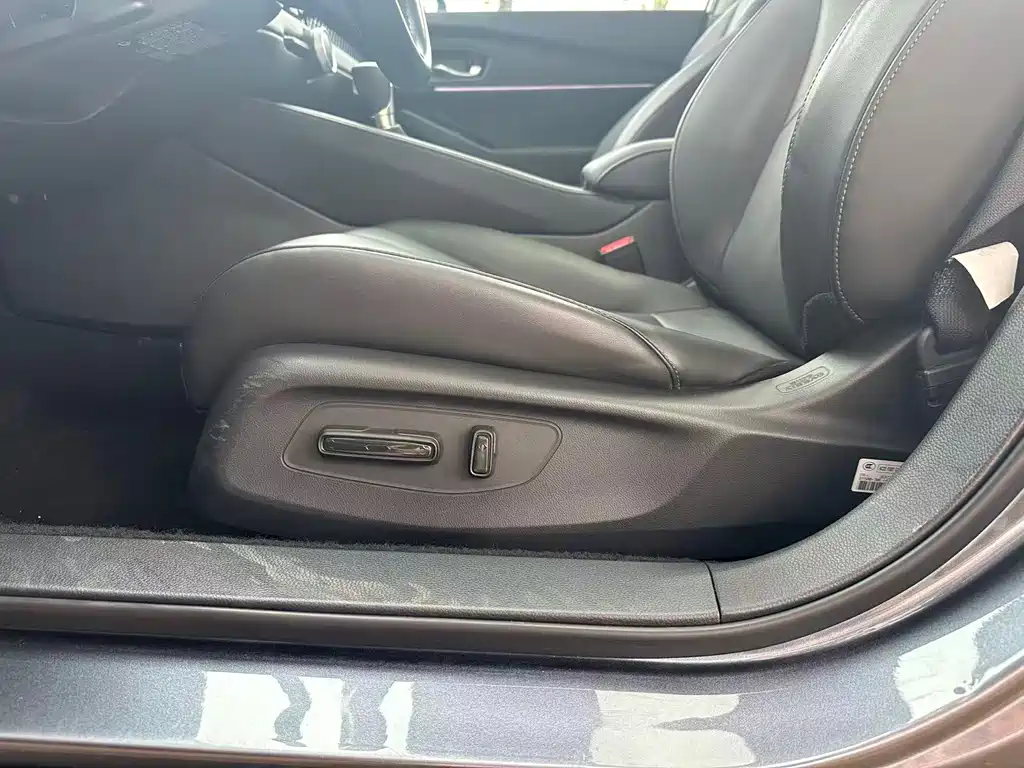 Honda Accord — фото 18