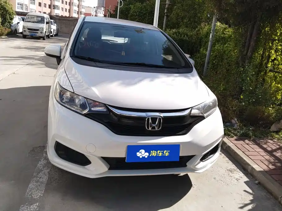 Honda Fit — фото 2