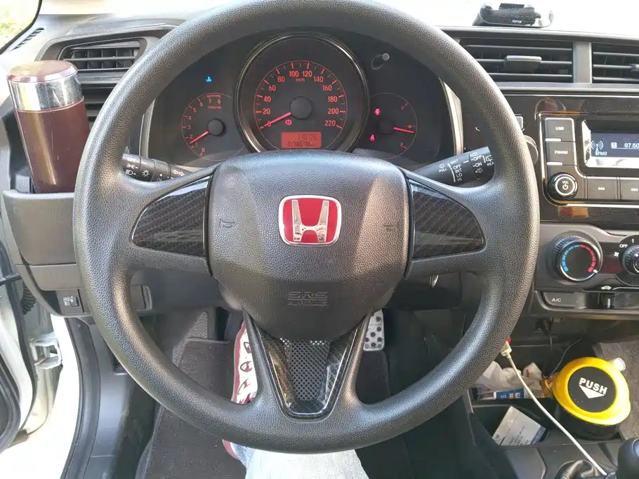 Honda Fit — фото 15