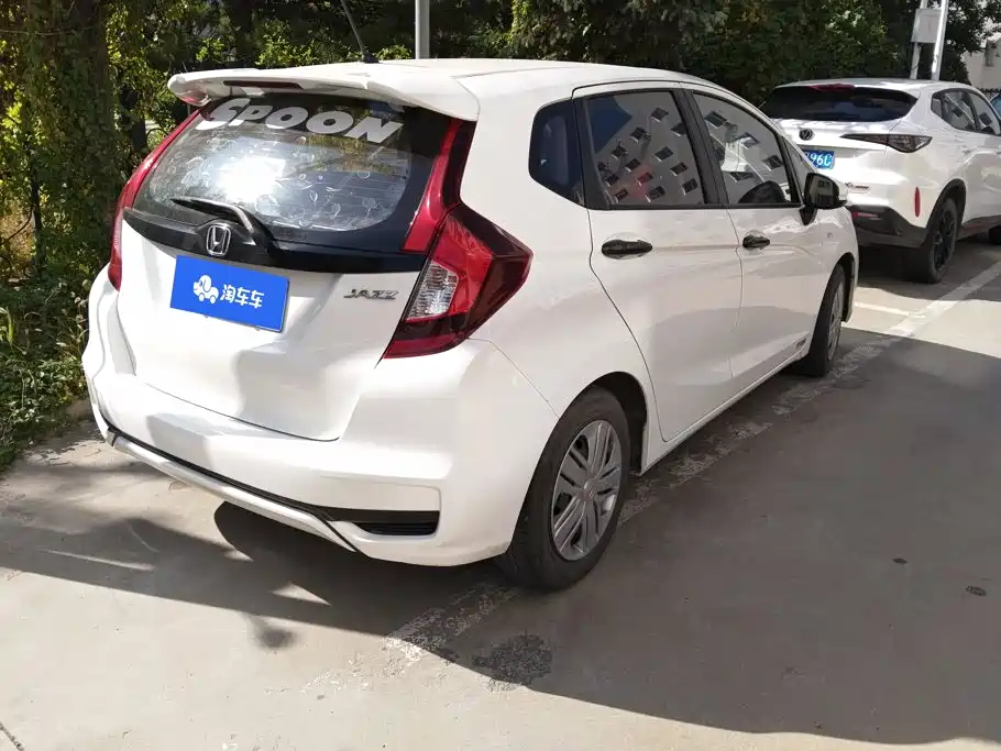 Honda Fit — фото 3