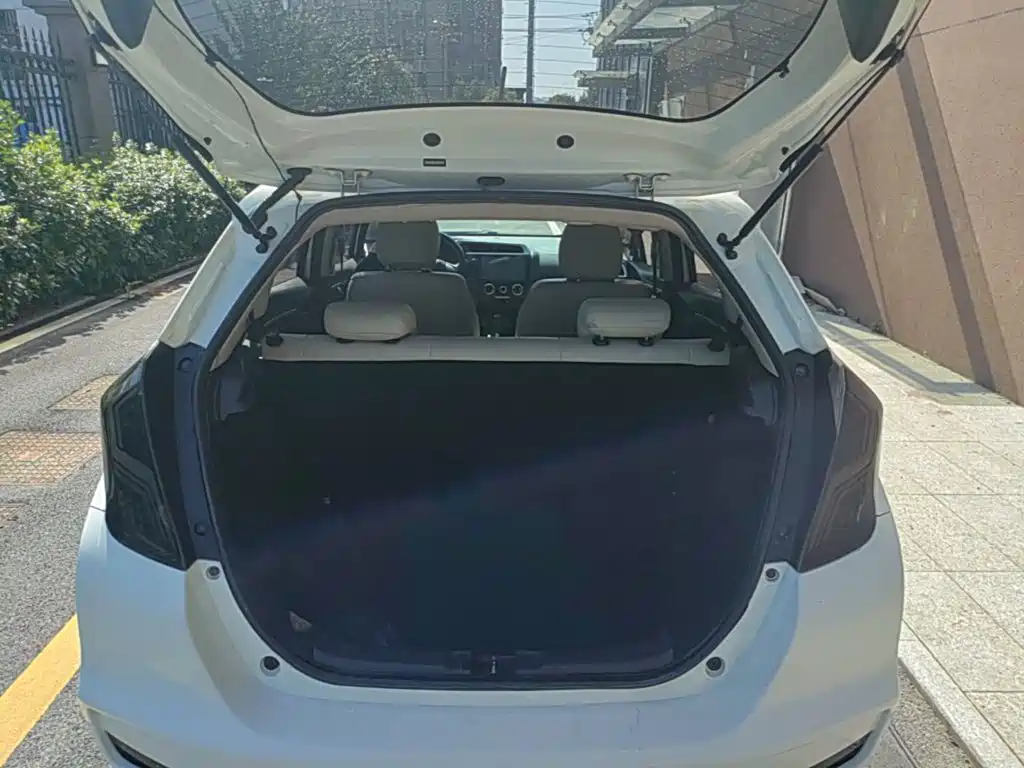 Honda Fit — фото 19